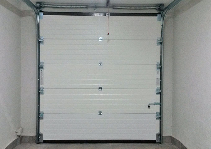 03-puerta-seccional-burguillos-2